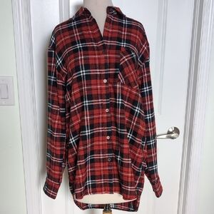La Miel Red Navy Oversized Plaid Button Up Shirt size S